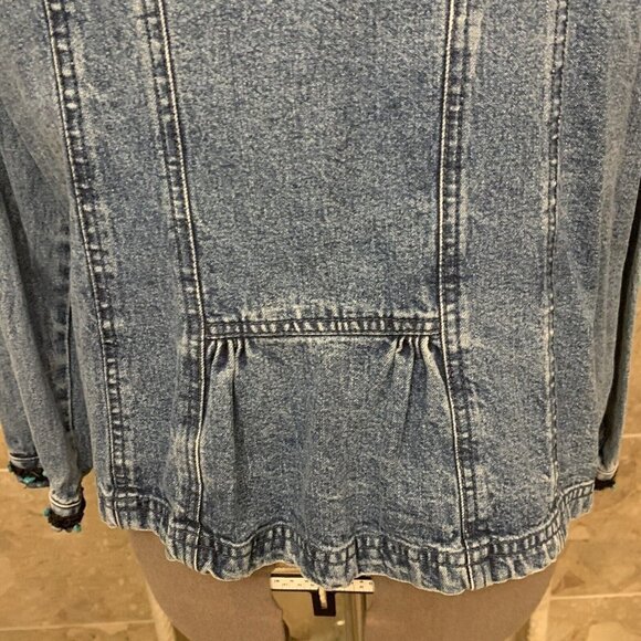 Choices. Size 1X. Embellished Beaded Denim Jacket. Unlined. Snap Front. B76 - Picture 3 of 5
